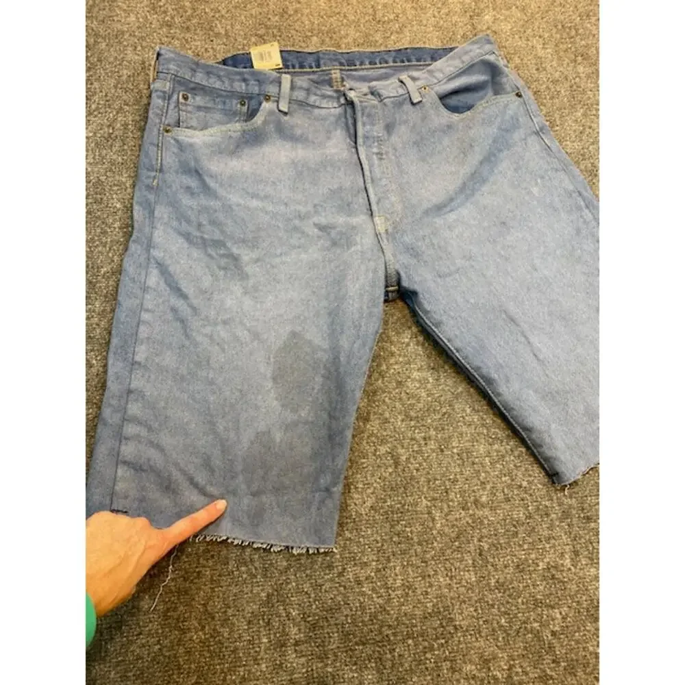 New Levi's 501 Men's Size 40 Blue Light Wash Distressed Cut Off Shorts Stretch